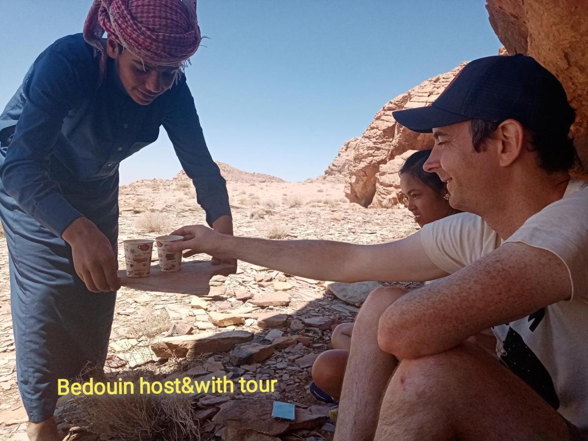מלון וואדי רם Bedouin Host Camp& With Tour מראה חיצוני תמונה