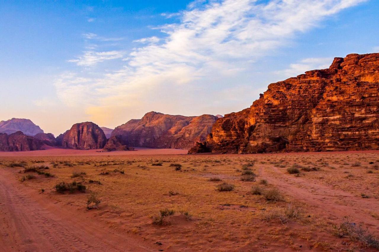 מלון וואדי רם Bedouin Host Camp& With Tour מראה חיצוני תמונה